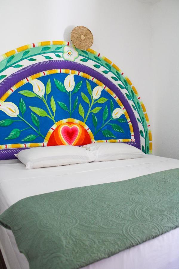 Kahlo Puerto Escondido Hotel ปูแอร์โตเอสกอนดิโด ห้อง รูปภาพ