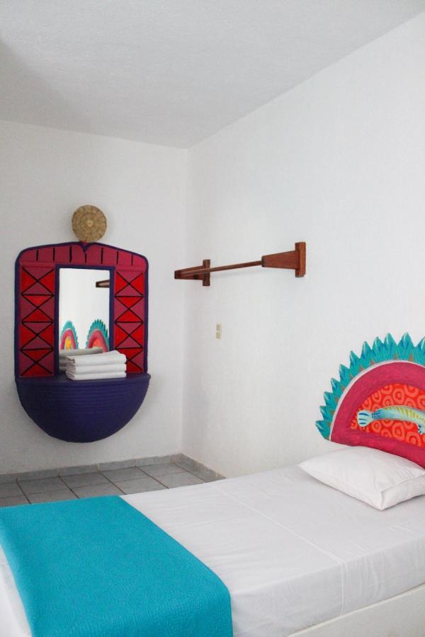 Kahlo Puerto Escondido Hotel ปูแอร์โตเอสกอนดิโด ห้อง รูปภาพ